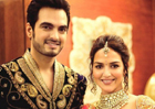 Esha gets married to beau Bharat in Hindu ceremony